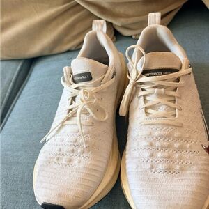 Nike women’s  white Athletic Shoes